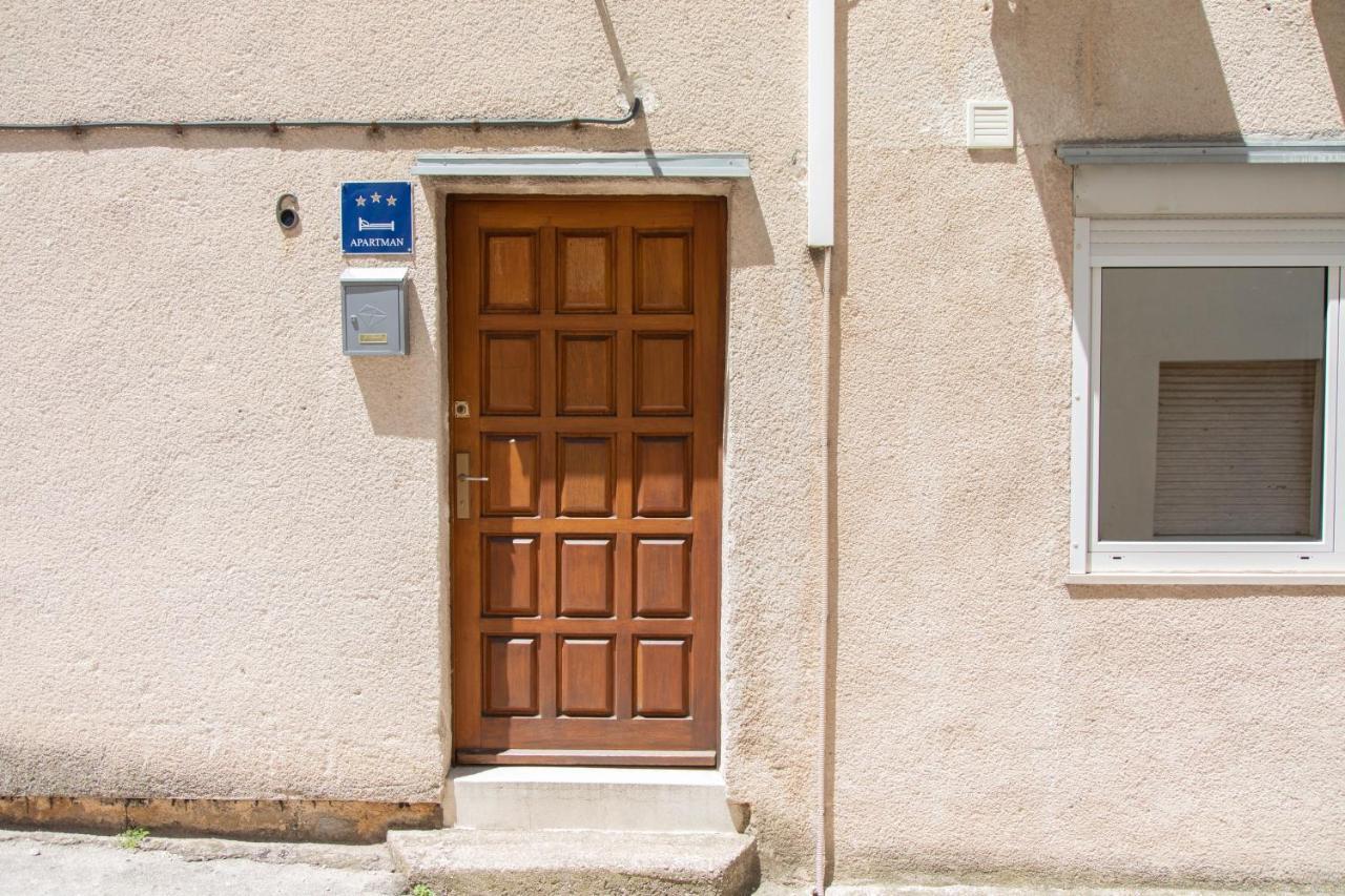 Apartment Mario - Sibenik Center Bagian luar foto
